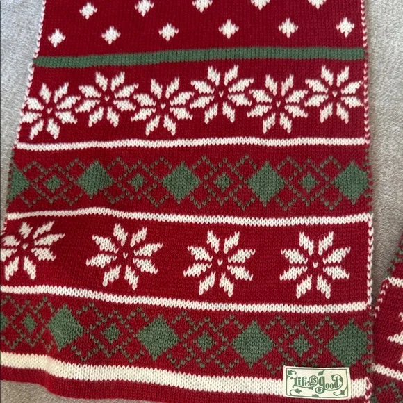 Reversible Life Is Good Red and Green Holiday/Christmas Knit Scarf - Picture 3 of 6
